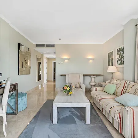 About Puente Penthouse ماربيا