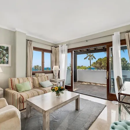 About Puente Penthouse *