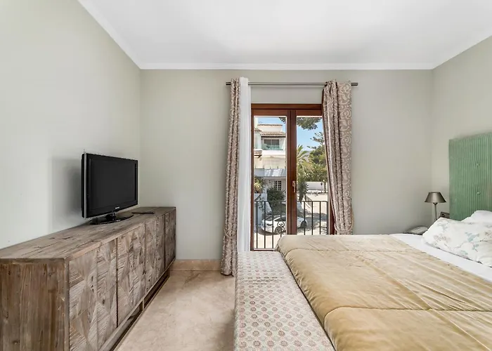 About Puente Penthouse