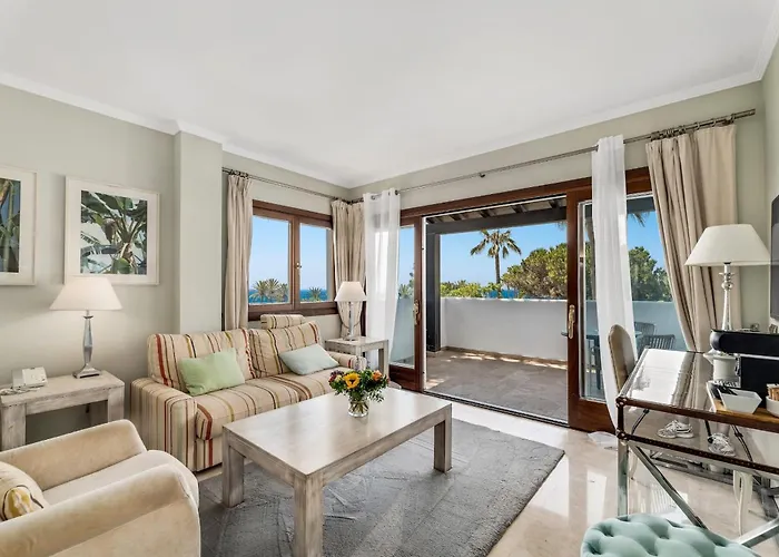 About Puente Penthouse *